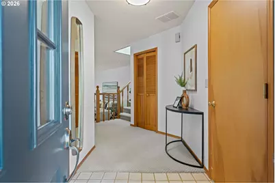 3484 Devonshire Dr, Lake Oswego, OR 97035 - Photo 2