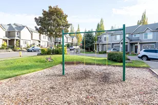 2419 NW Roseburg Terrace, Beaverton, OR 97006 - Photo 30