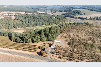 48025 NW Strohmayer Rd, Forest Grove, OR 97116 - Photo 38