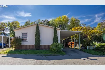 550 S State St #70, Sutherlin, OR 97479 - Photo 32