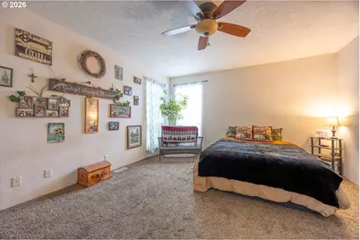550 S State St #70, Sutherlin, OR 97479 - Photo 22
