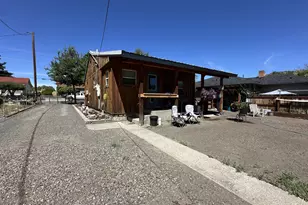 311 NW Bridge St, John Day, OR 97845 - Photo 24
