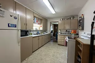 311 NW Bridge St, John Day, OR 97845 - Photo 8