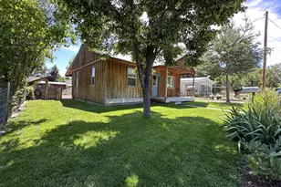 311 NW Bridge St, John Day, OR 97845 - Photo 1