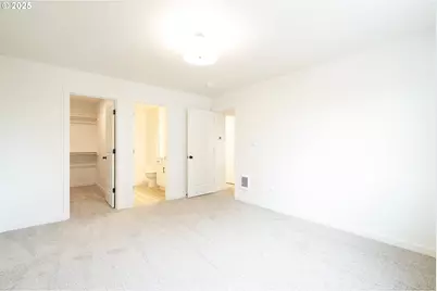 14720 SE Powell Blvd, Portland, OR 97236 - Photo 10