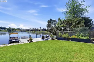 20122 NE Interlachen Ln, Fairview, OR 97024 - Photo 32