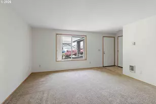 418 NE 160th Ave, Vancouver, WA 98684 - Photo 6