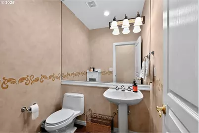 8674 SW 168th Ave, Beaverton, OR 97007 - Photo 14