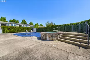 15066 NW Central Dr, Portland, OR 97229 - Photo 10