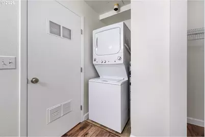 15066 NW Central Dr #1403, Portland, OR 97229 - Photo 8