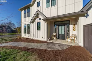 800 E 37th St, Vancouver, WA 98663 - Photo 6