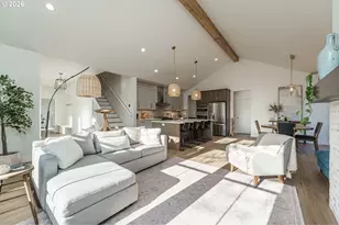 800 E 37th St, Vancouver, WA 98663 - Photo 10