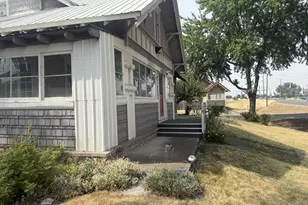 10208 N McAlister Rd, Island City, OR 97850 - Photo 14