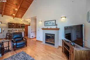 1312 Village Loop, Bandon, OR 97411 - Photo 10