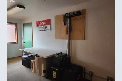 566 Greenwood Ave, Reedsport, OR 97467 - Photo 26