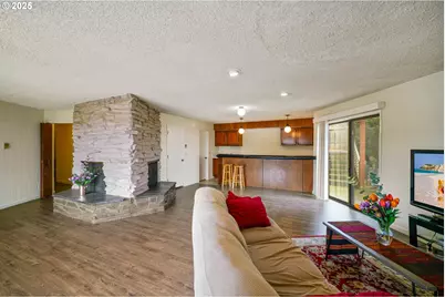 3457 Champlain Ct, Salem, OR 97304 - Photo 8