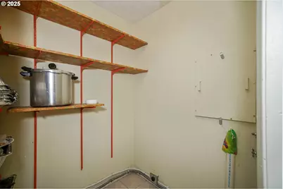 3457 Champlain Ct, Salem, OR 97304 - Photo 12