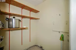 3457 Champlain Ct, Salem, OR 97304 - Photo 12