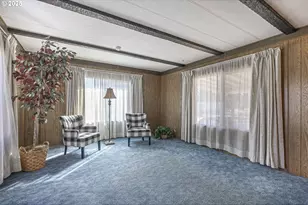 2150 Laura St, Springfield, OR 97477 - Photo 8