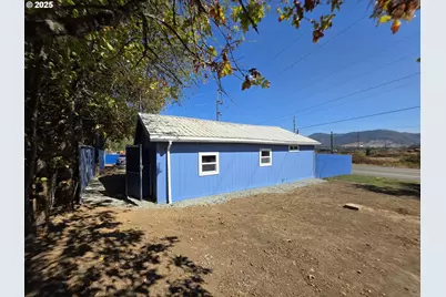 510 Boyer Rd, Riddle, OR 97469 - Photo 6