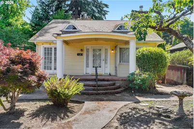 8936 SW 8th Ave, Portland, OR 97219 - Photo 2