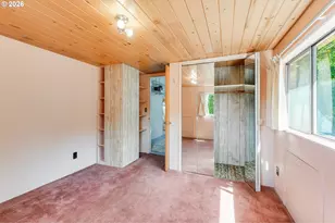 8936 SW 8th Ave, Portland, OR 97219 - Photo 22
