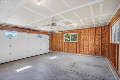 19326 Silverfox Pkwy, Oregon City, OR 97045 - Photo 30