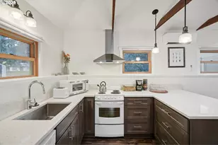 3286 NE Holman St, Portland, OR 97211 - Photo 34