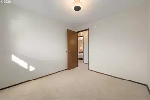 1153 Elizabeth St, Eugene, OR 97402 - Photo 32