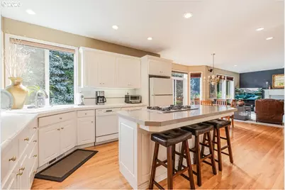 8336 SW 187th Ave, Beaverton, OR 97007 - Photo 12