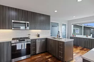 11225 SE Lexington St, Portland, OR 97266 - Photo 10