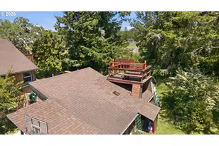 397 Reedsford Rd, Myrtle Point, OR 97458 - Photo 10