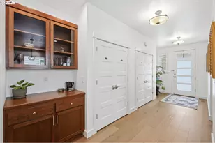 3921 Heather Grv Ln, Eugene, OR 97408 - Photo 10