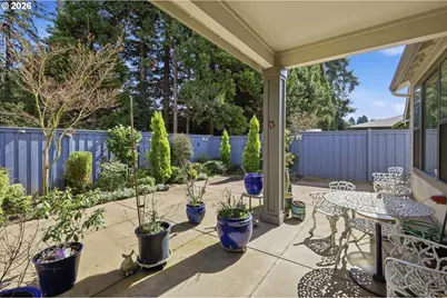 3921 Heather Grove Ln, Eugene, OR 97408 - Photo 22