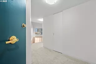 1500 SW 5th Ave, Portland, OR 97201 - Photo 6