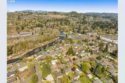 2946 E 1st Ave, Camas, WA 98607 - Photo 38