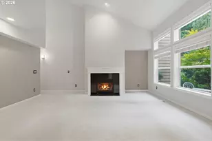 8 Summit Ridge Ct, Lake Oswego, OR 97035 - Photo 16