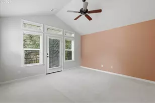 8 Summit Ridge Ct, Lake Oswego, OR 97035 - Photo 30