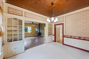 200 S Adams St, Coquille, OR 97423 - Photo 8