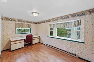 200 S Adams St, Coquille, OR 97423 - Photo 20