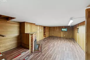 200 S Adams St, Coquille, OR 97423 - Photo 28