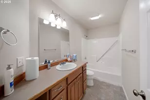 140 Golden Dr, Scottsburg, OR 97473 - Photo 34