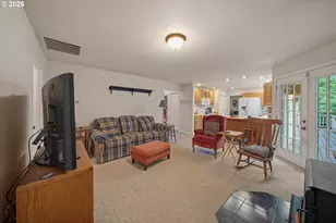 140 Golden Dr, Scottsburg, OR 97473 - Photo 28