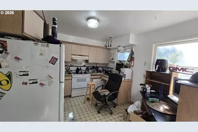 4688 SE Harrison St, Milwaukie, OR 97222 - Photo 14