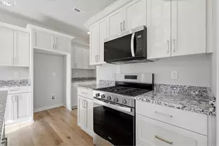 366 SE Shetterly Dr, Dallas, OR 97338 - Photo 6