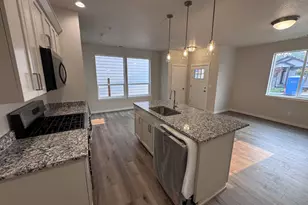 366 SE Shetterly Dr, Dallas, OR 97338 - Photo 18