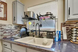 5406 N Missouri Ave, Portland, OR 97217 - Photo 14