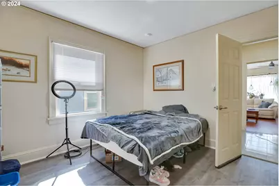 5406 N Missouri Ave, Portland, OR 97217 - Photo 8