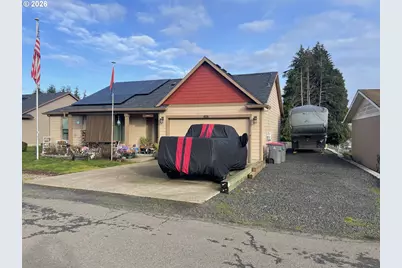 408 SW Oak St, Willamina, OR 97396 - Photo 4