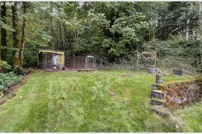 210 Great Northern Rd, Kalama, WA 98625 - Photo 32
